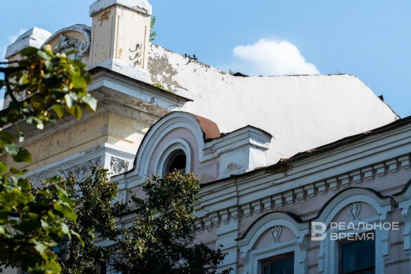 Эдуард Пирогов взялся спасти аварийный Дом Сушенцова в центре Казани