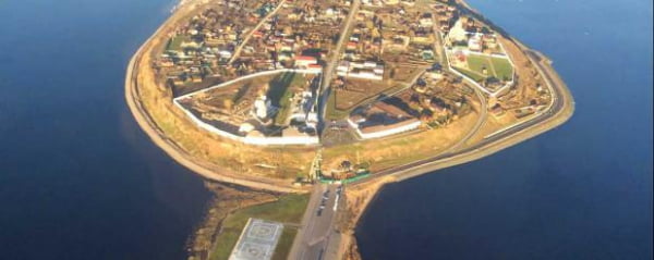 
      	Челнинский район, город Свияжск – остров старинных храмов      		
      	