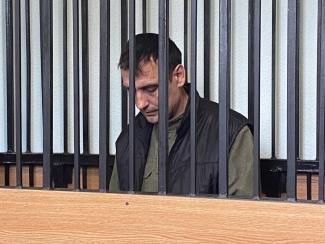 Стрелявший в охранницу казанской поликлиники хочет на СВО вместо седьмой отсидки