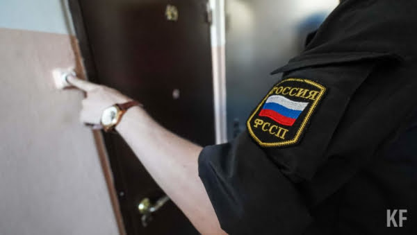 Мать девяти детей из РТ арестовали за долг по алиментам в полтора миллиона рублей