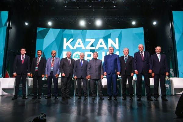 Марат Хуснуллин оценил успехи KazanForum