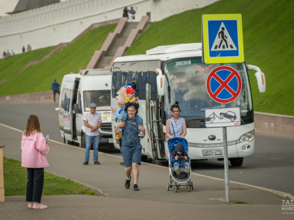 На время детской фольклориады ограничат движение в центре Казани