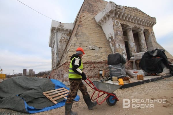 «Важно было решить вопросы с водой»: в Казани продолжается реставрация храма-памятника павшим воинам