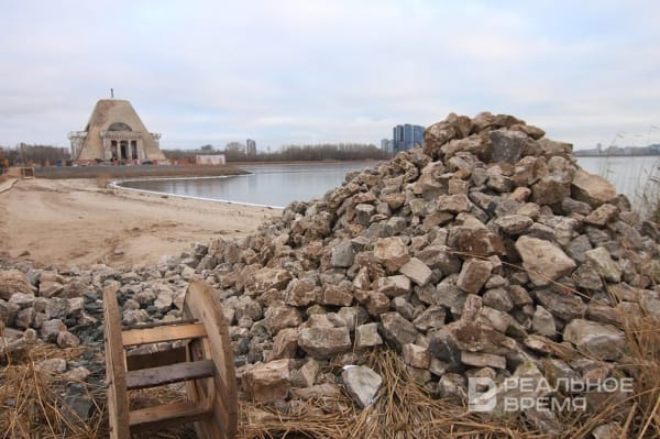 «Важно было решить вопросы с водой»: в Казани продолжается реставрация храма-памятника павшим воинам